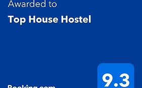 Top House Hostel